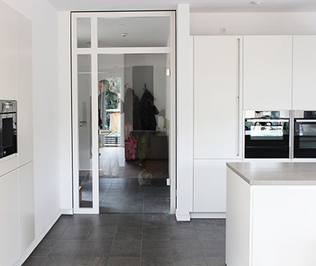 Neubau eines zweigeschossigen Einfamilienhauses in Ahrensburg Neubau eines zweigeschossigen Einfamilienhauses in Ahrensburg